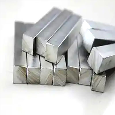 Aciers de soupape personnalisés 200 300 400 500 600 Série 304 Barre carrée en acier inoxydable avec et taille personnalisée