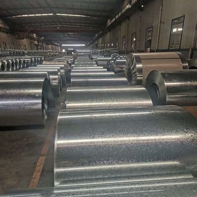 Dx51d Dx52d Dx53d Coil d'acier galvanisé laminé à froid avec une surface légèrement huilée