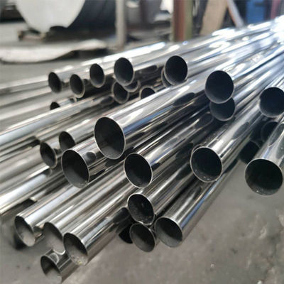 La plupart populaire Grand Inventaire 200 300 400 500 600 Série tubes en acier inoxydable avec ligne de soudage sans soudure ERW Type