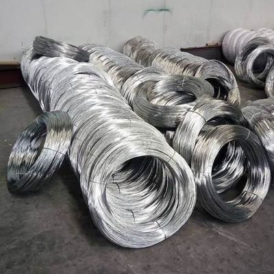 Fonction du fil de liaison Fil d'acier galvanisé de 3,8 mm avec traitement compétitif et de flexion