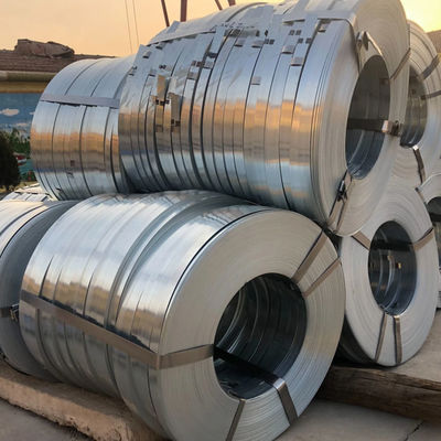 Grand inventaire de bobines en acier galvanisé laminé à froid Q195-Q235B pour la fabrication de tuyaux
