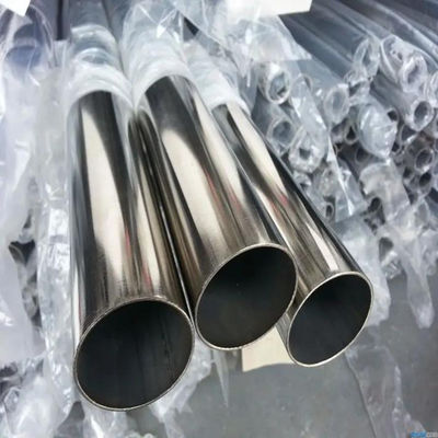 200 300 400 500 600 Série astm a312 tp347 tuyaux en acier inoxydable ligne de soudage