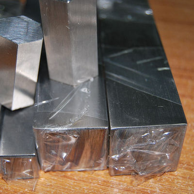 2B BA 2D 2BB No.3 No.4 Finition de surface AISI 301 Barre carrée en acier inoxydable pour la construction et les matériaux de construction