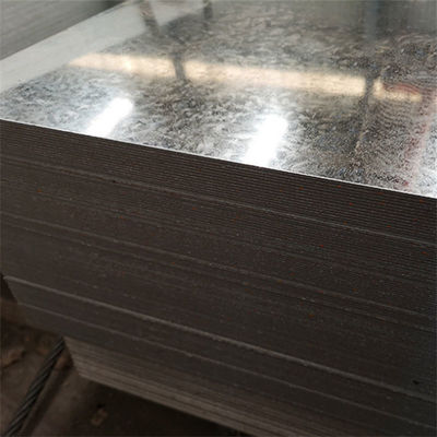 Dx51d Dx52d Dx53d Plaque d'acier galvanisé à chaud 0,35 mm avec une technique légèrement huilée basée sur la technique de laminage à froid