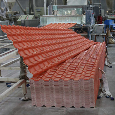 Personnalisation et tolérance de ± 1% de la tôle de toiture en acier ondulé au Soudan avec service de traitement de perforation