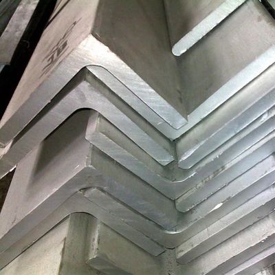 Livraison rapide d'acier à angle égal et inégal L personnalisé avec service de traitement de décoiling