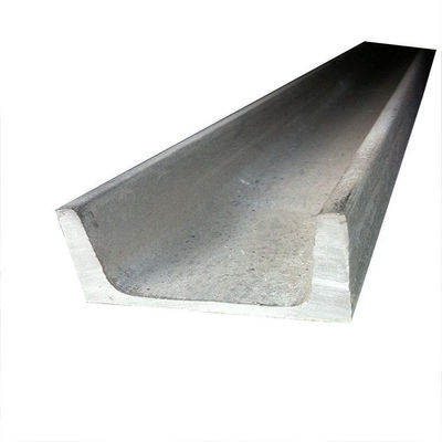 Acier inoxydable perforé de canal C Dimensions de l'acier avec JIS ASTM GB BS EN norme DIN
