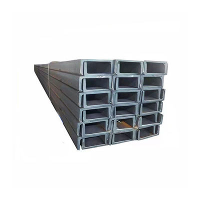 Ss400 Q235 Acier à conduit C laminé à chaud avec JIS ASTM GB BS EN DIN Standard