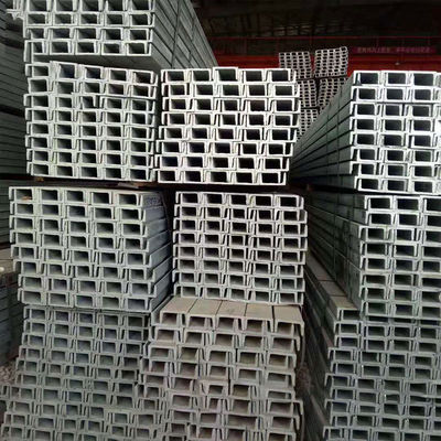 Acier standard JIS perforé en forme de canal C Taille 200 x 80 x 7,5 x 11 mm